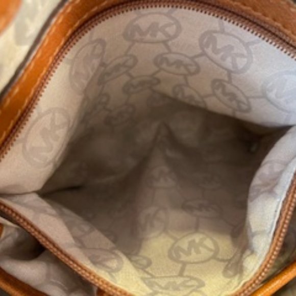 MICHAEL KORS EUC HAMILTON LOCK AND KEY BROWN HAND/SHOUDLER BAG - Picture 14 of 16